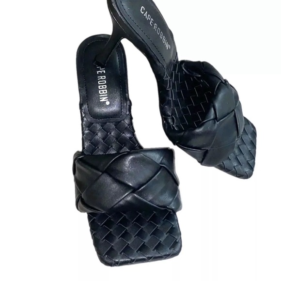 CAPE ROBBIN Weave It Sandals Size 8.5 - Picture 2 of 5